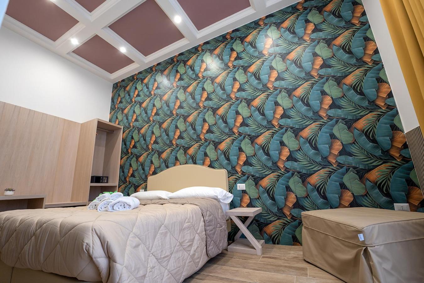 Affittacamere Pc Boutique H, Sea View By Clapa Group