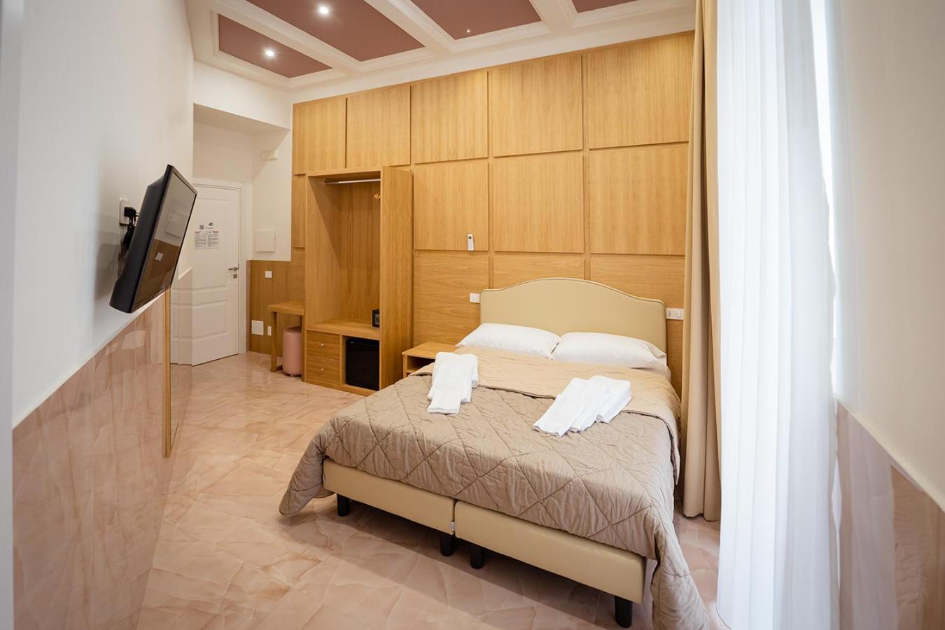 Affittacamere Pc Boutique H, Sea View By Clapa Group