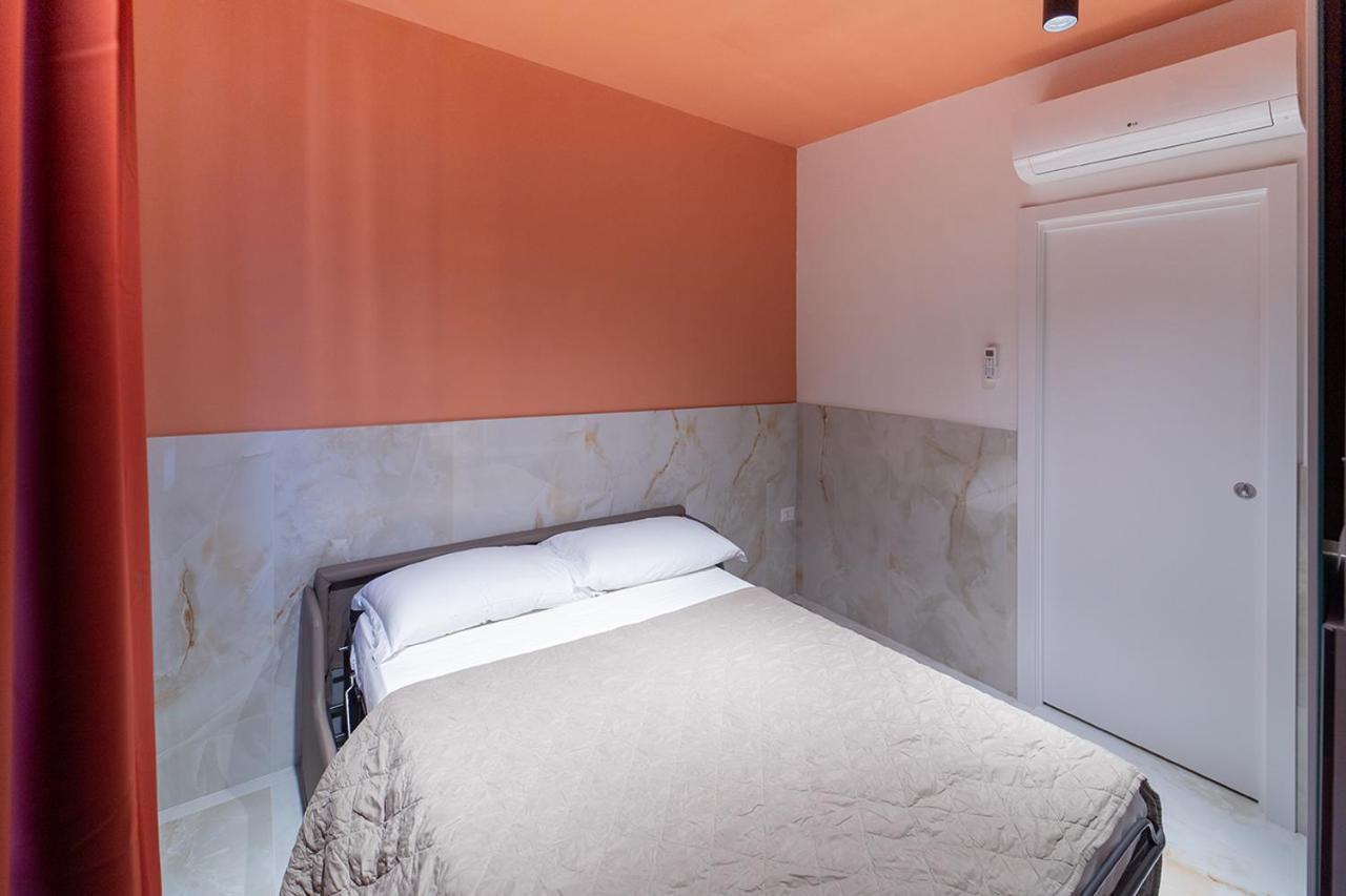 Pc Boutique H, Sea View By Clapa Group * Napels